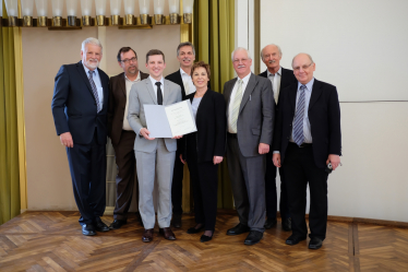 Von links nach rechtst: Prof. Andreas Steimel, Rainer Lüdtke, Dr. Friedrich Chasin, Prof. Jörg Becker, Prof. Theresia Theurl, Dr. Martin Vossloh, Prof. Günther Leykauf, Karl-Johannes Voßloh   